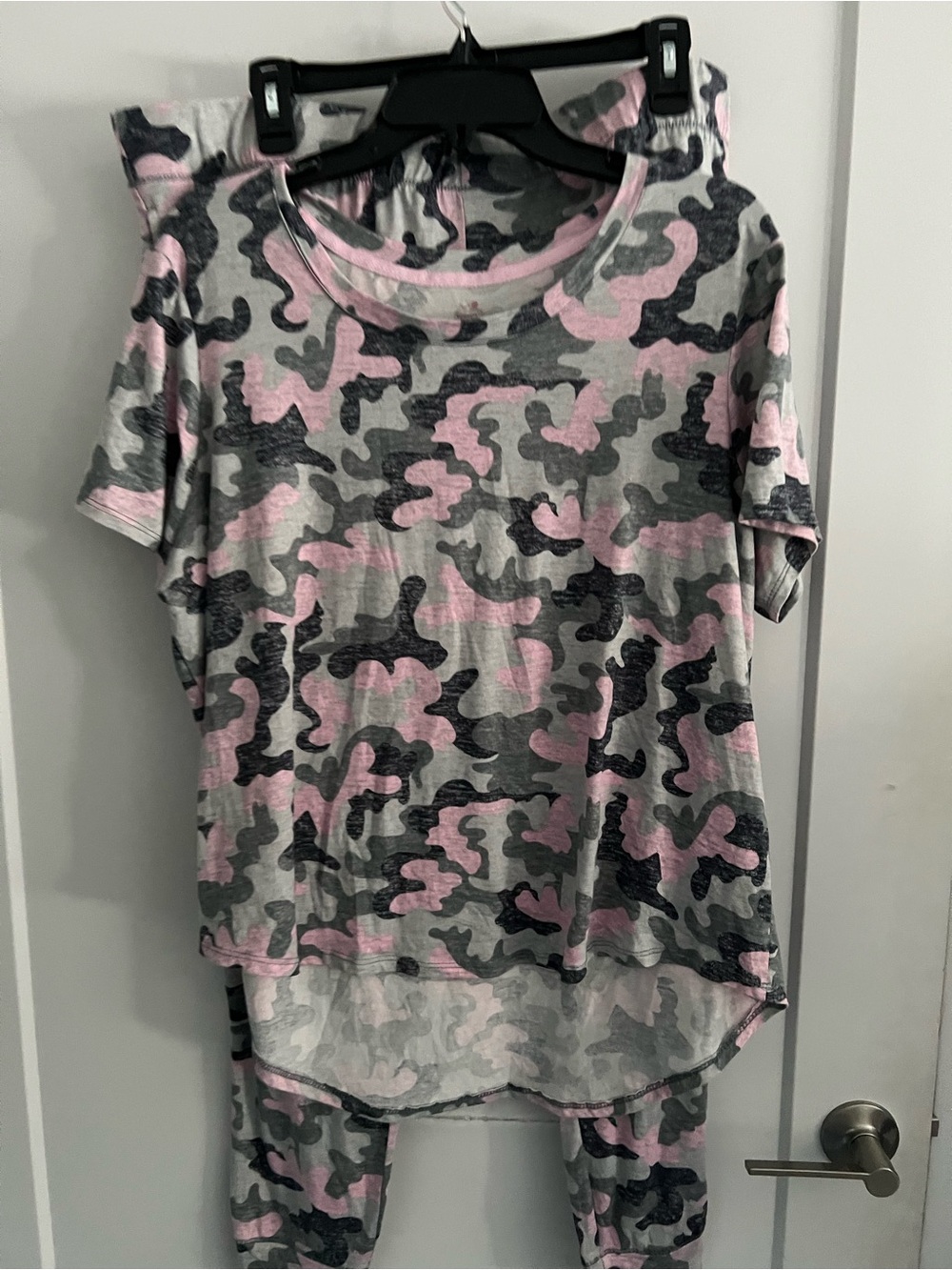 Women’s Pink & Gray Camo Short Sleeve pajama set